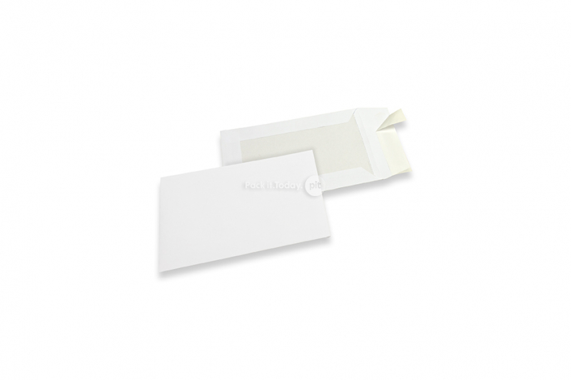 Enveloppes dos carton - 162 x 229 mm, recto kraft blanc 120 gr, dos duplex blanc 450 gr, fermeture adhésive