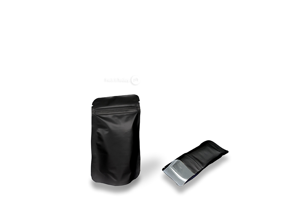Sachets stand-up mat noir - 85 x 145 x 50 mm, 100 ml